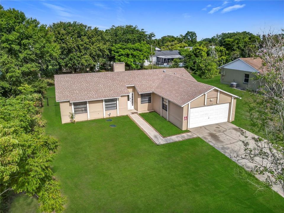 На продажу: $308,998 (3 спален, 2 ванн, 1326 Квадратных фут)