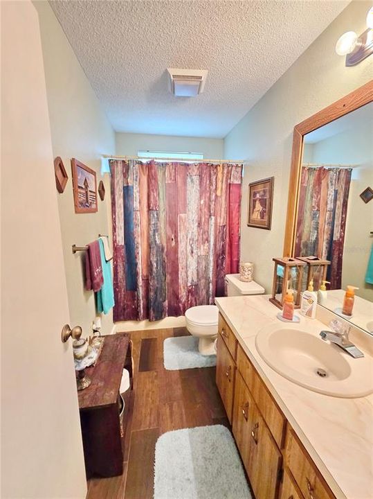 待售: $379,000 (3 贝兹, 2 浴室, 1416 平方英尺)