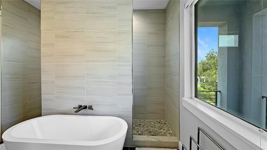 待售: $1,194,900 (5 贝兹, 5 浴室, 3819 平方英尺)