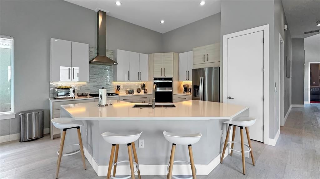 待售: $1,194,900 (5 贝兹, 5 浴室, 3819 平方英尺)