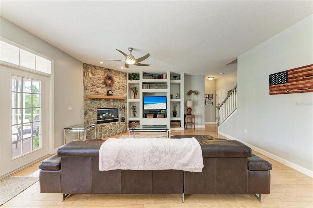 For Sale: $1,246,400 (5 beds, 3 baths, 3232 Square Feet)