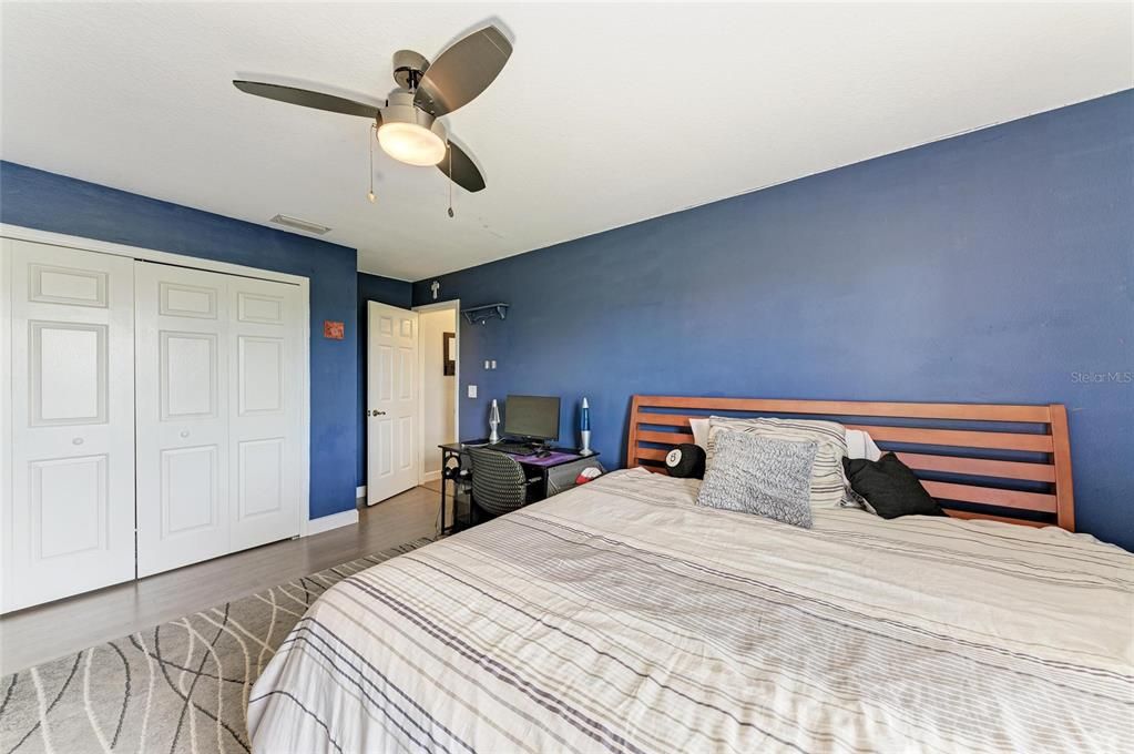 For Sale: $1,246,400 (5 beds, 3 baths, 3232 Square Feet)