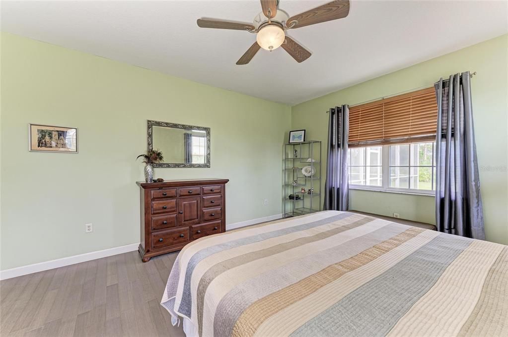 For Sale: $1,246,400 (5 beds, 3 baths, 3232 Square Feet)