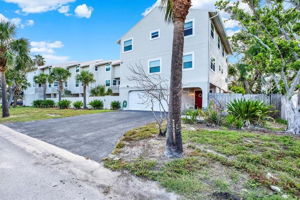 待售: $4,485,000 (14 贝兹, 0 浴室, 8575 平方英尺)