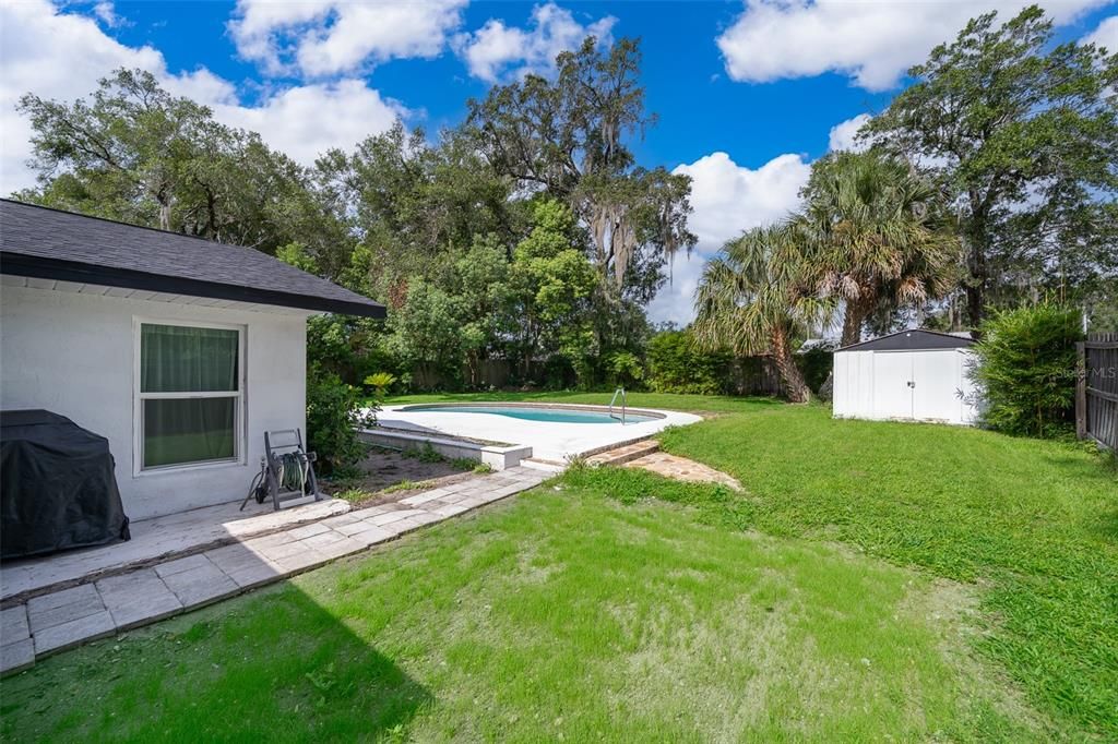 Active With Contract: $279,000 (2 beds, 1 baths, 1120 Square Feet)