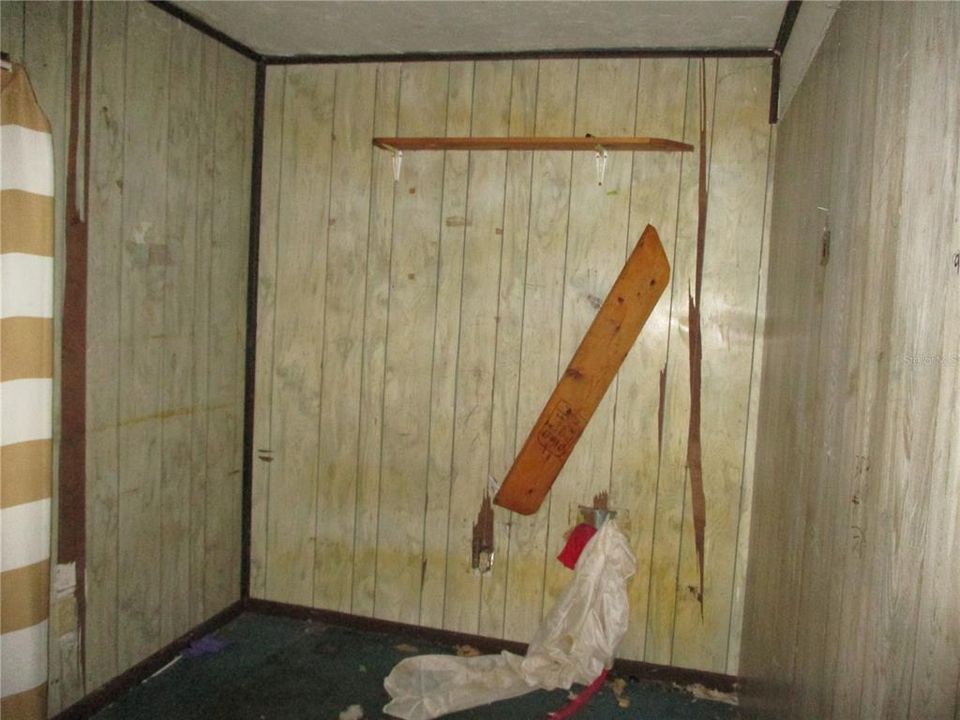 Active With Contract: $70,500 (3 beds, 2 baths, 1696 Square Feet)