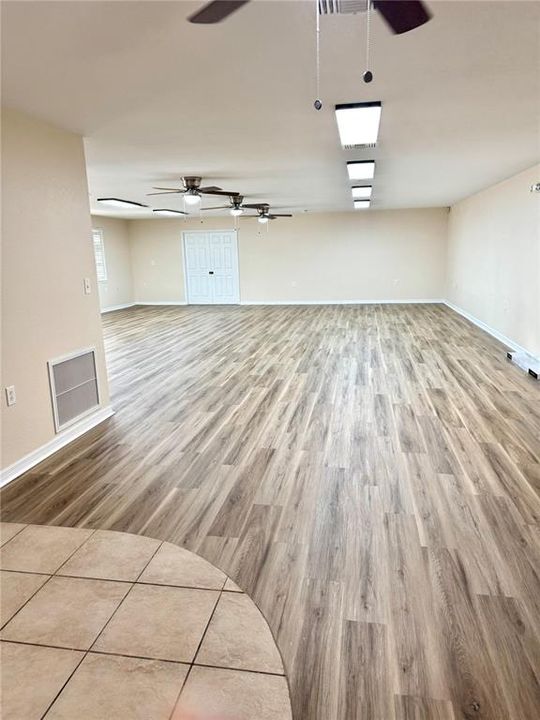 待售: $26,400 (0 贝兹, 0 浴室, 1722 平方英尺)