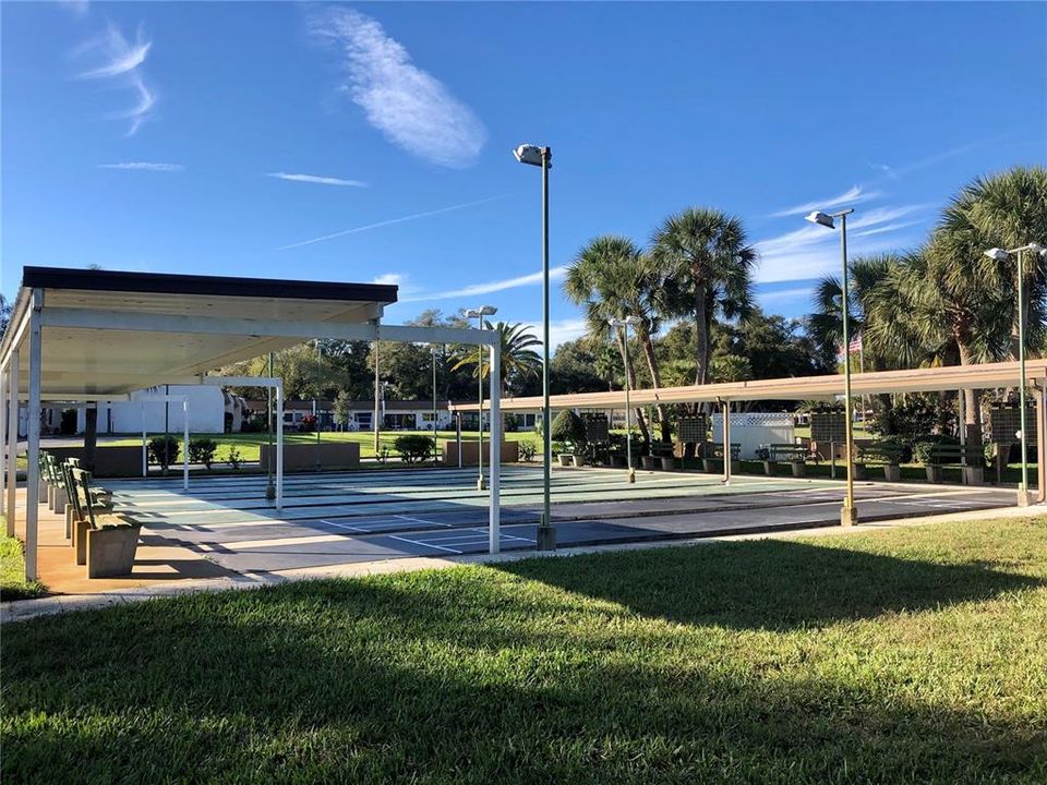 Под контрактом: $159,000 (2 спален, 1 ванн, 812 Квадратных фут)