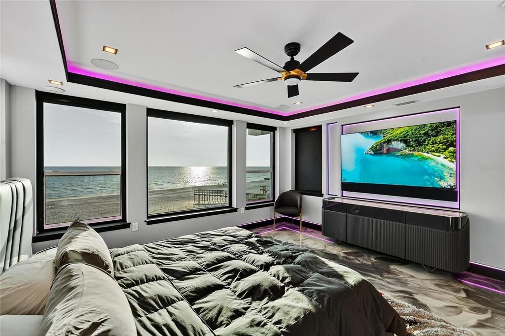 For Sale: $8,999,899 (5 beds, 5 baths, 5198 Square Feet)