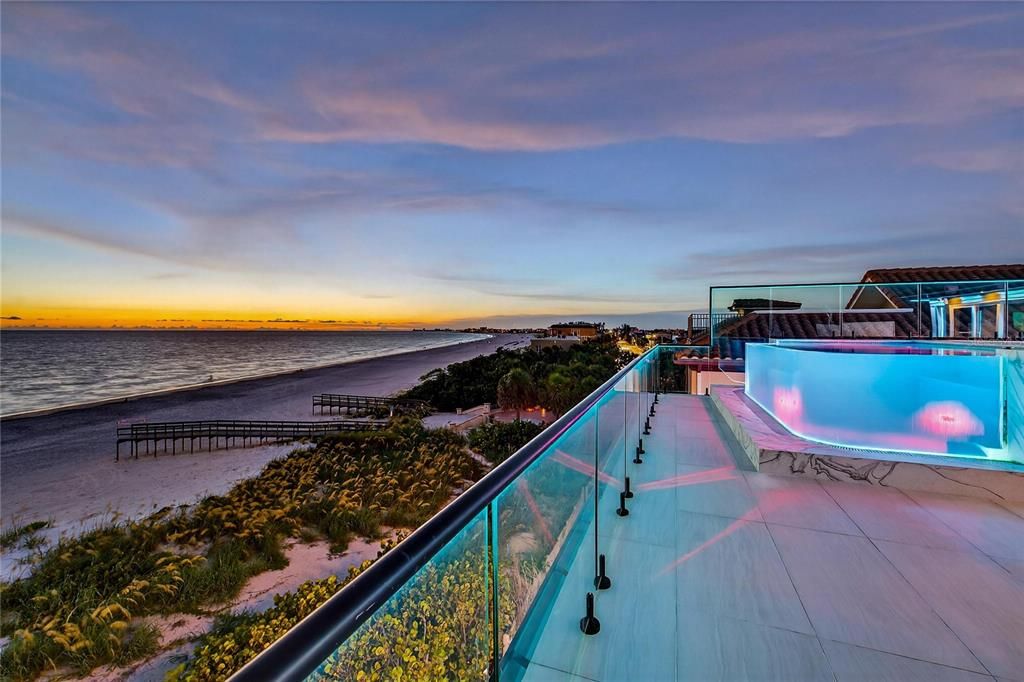 For Sale: $8,999,899 (5 beds, 5 baths, 5198 Square Feet)