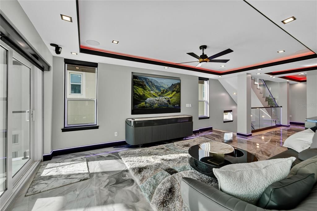 For Sale: $8,999,899 (5 beds, 5 baths, 5198 Square Feet)