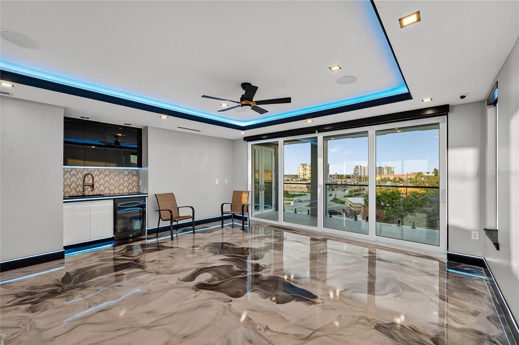 For Sale: $8,999,899 (5 beds, 5 baths, 5198 Square Feet)