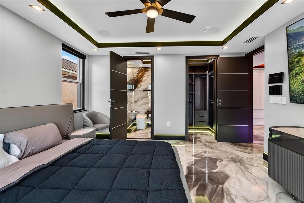 For Sale: $8,999,899 (5 beds, 5 baths, 5198 Square Feet)