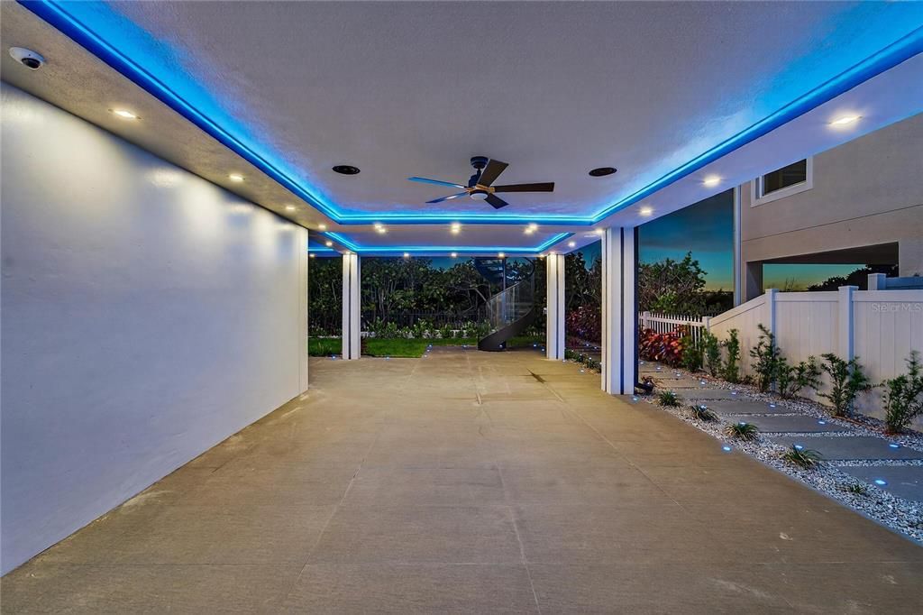 For Sale: $8,999,899 (5 beds, 5 baths, 5198 Square Feet)