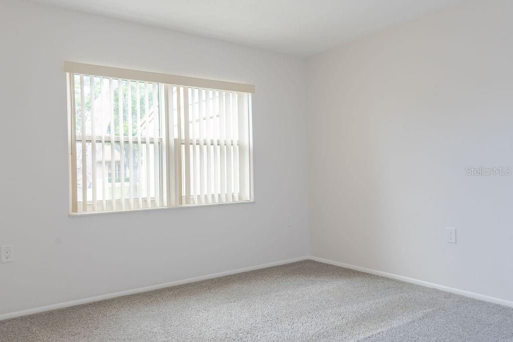 For Sale: $130,000 (2 beds, 2 baths, 1114 Square Feet)