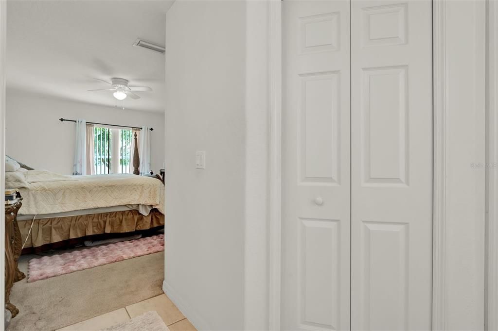 待售: $308,000 (3 贝兹, 2 浴室, 1282 平方英尺)