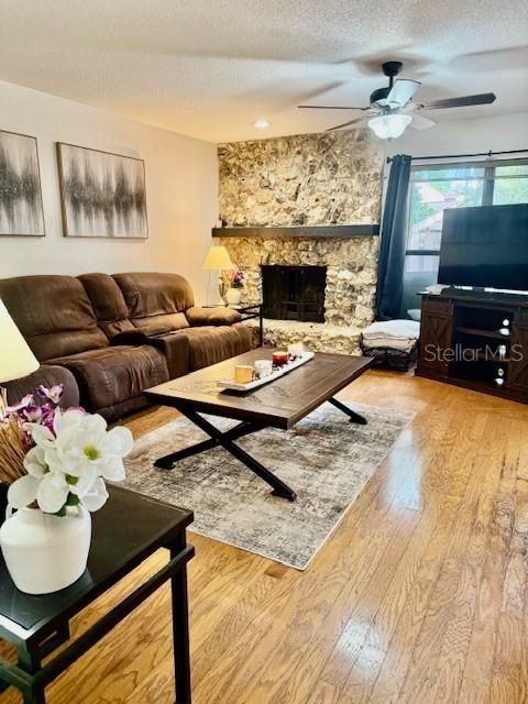 For Sale: $289,900 (3 beds, 2 baths, 2063 Square Feet)