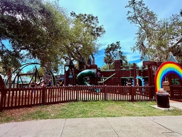 For Sale: $289,900 (3 beds, 2 baths, 2063 Square Feet)