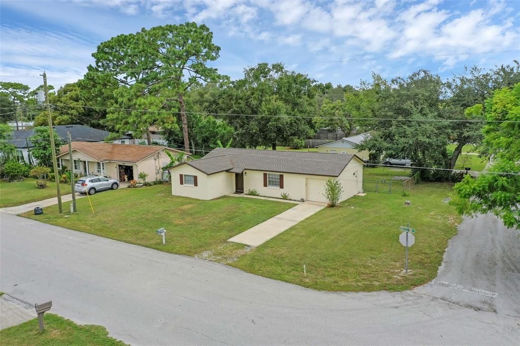 Activo con contrato: $308,000 (3 camas, 2 baños, 1095 Pies cuadrados)