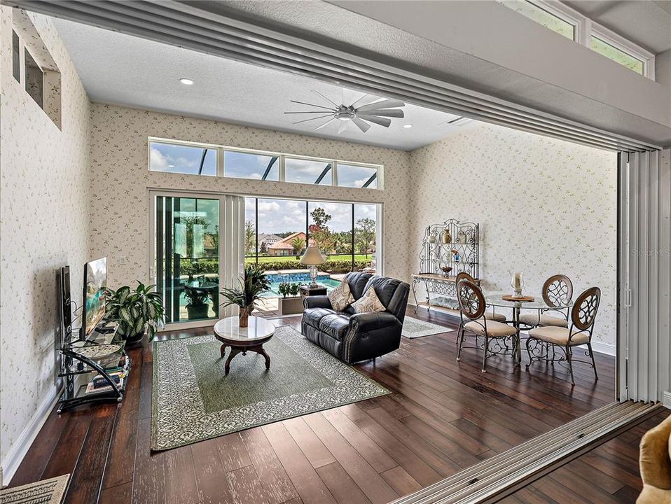 待售: $1,295,000 (4 贝兹, 3 浴室, 3613 平方英尺)