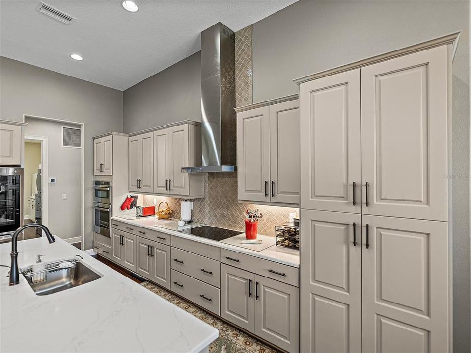 待售: $1,295,000 (4 贝兹, 3 浴室, 3613 平方英尺)