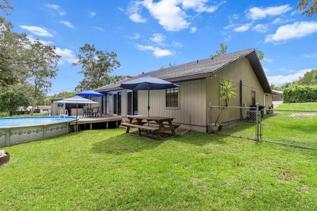 En Venta: $349,900 (3 camas, 2 baños, 2035 Pies cuadrados)