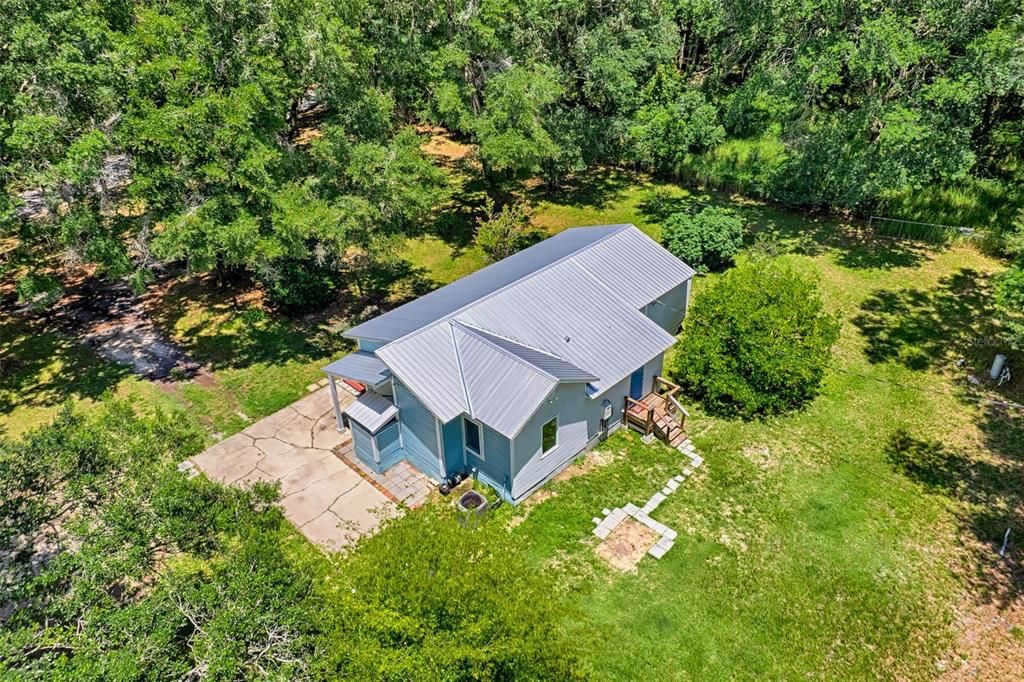 Active With Contract: $499,000 (3 beds, 2 baths, 1137 Square Feet)