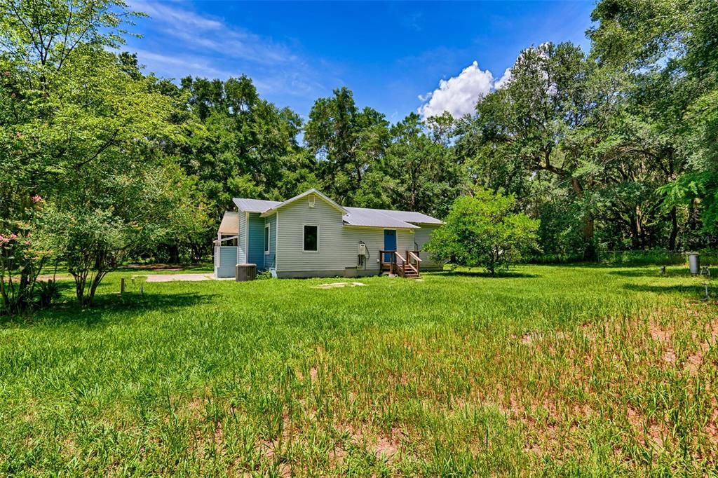 Active With Contract: $499,000 (3 beds, 2 baths, 1137 Square Feet)