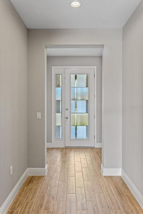 合同活跃: $1,222,124 (5 贝兹, 3 浴室, 3076 平方英尺)