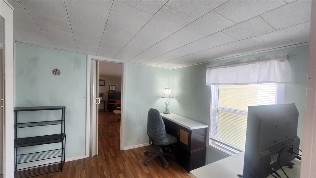 Active With Contract: $45,000 (1 beds, 1 baths, 580 Square Feet)