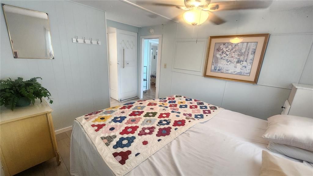 Active With Contract: $45,000 (1 beds, 1 baths, 580 Square Feet)