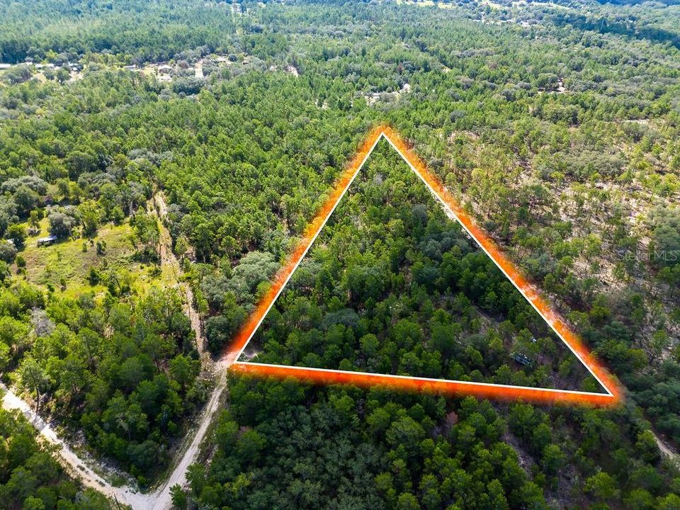 待售: $135,000 (5.50 acres)