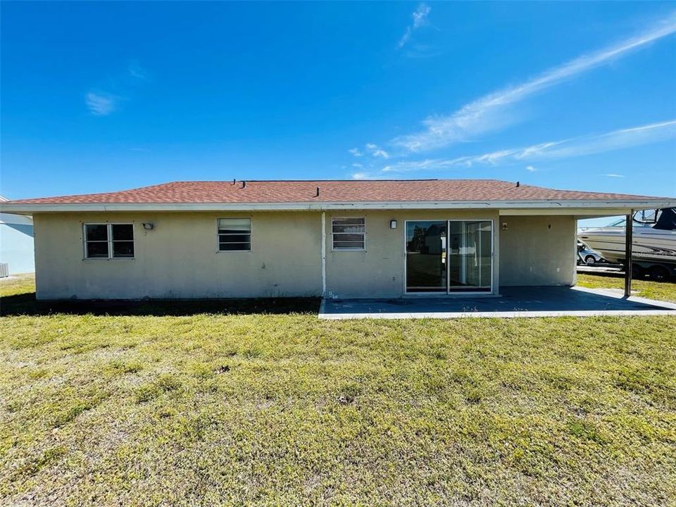 For Rent: $1,450 (3 beds, 2 baths, 1120 Square Feet)