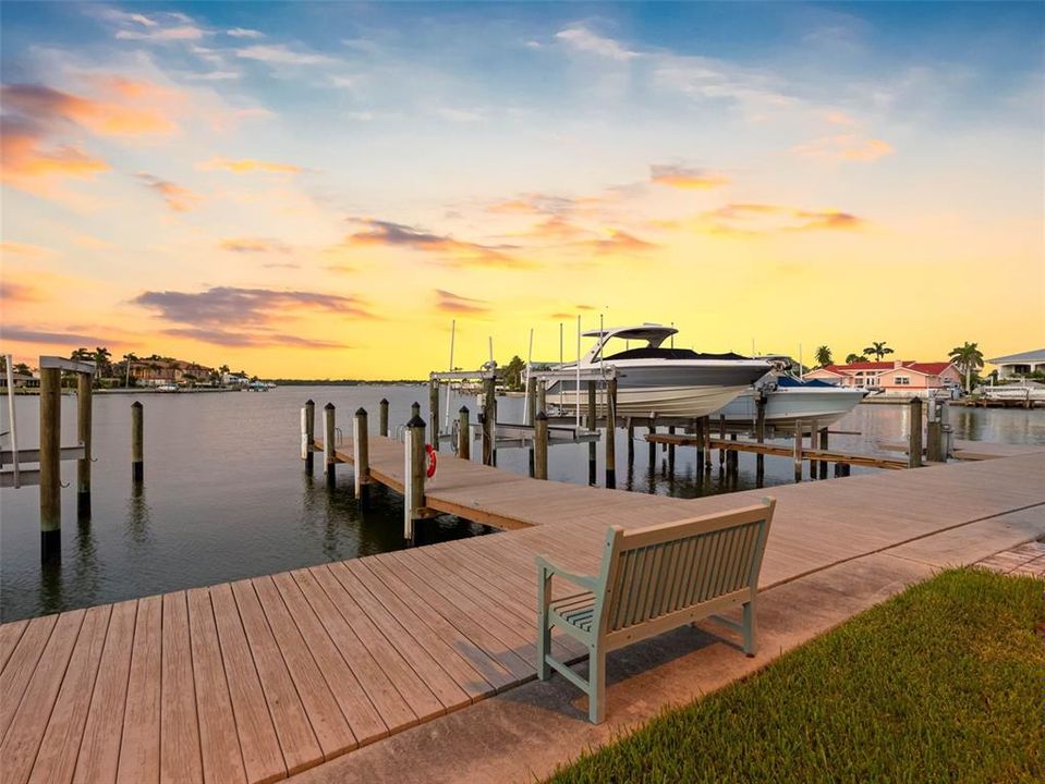 En Venta: $945,900 (3 camas, 2 baños, 2274 Pies cuadrados)