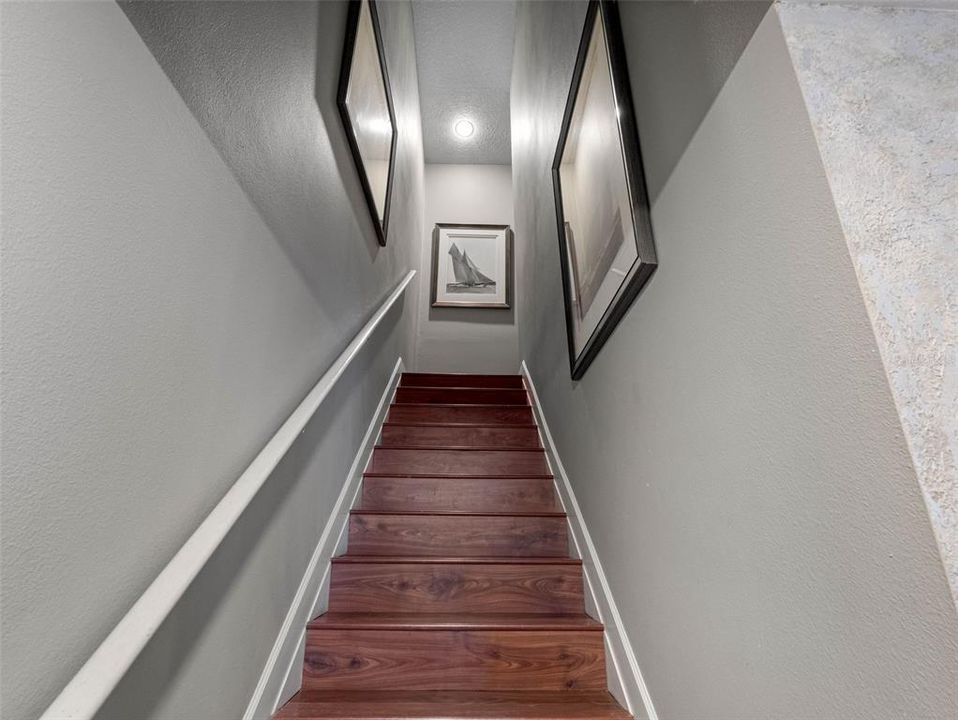 En Venta: $945,900 (3 camas, 2 baños, 2274 Pies cuadrados)