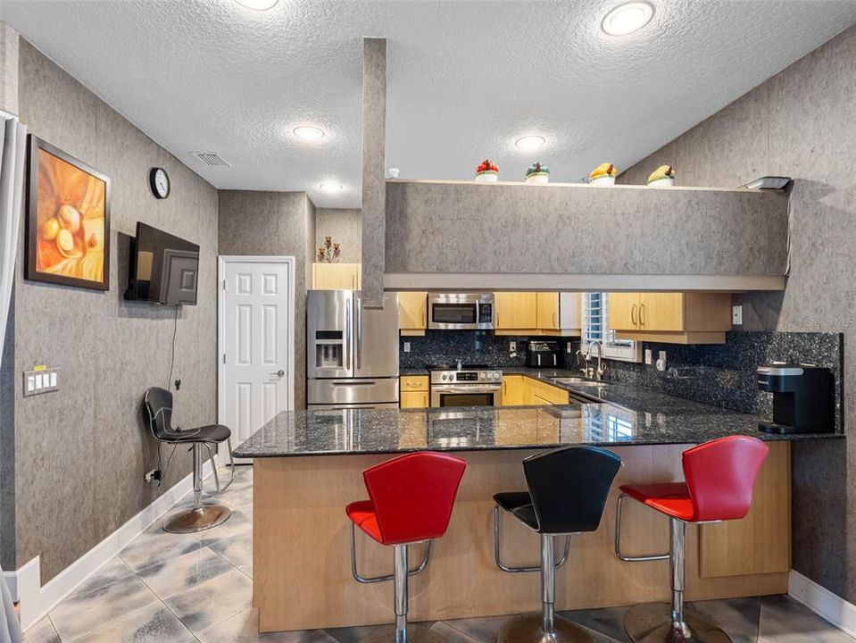 En Venta: $945,900 (3 camas, 2 baños, 2274 Pies cuadrados)