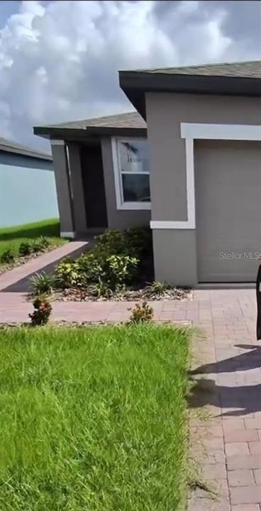 Recently Sold: $246,000 (3 beds, 2 baths, 1269 Square Feet)