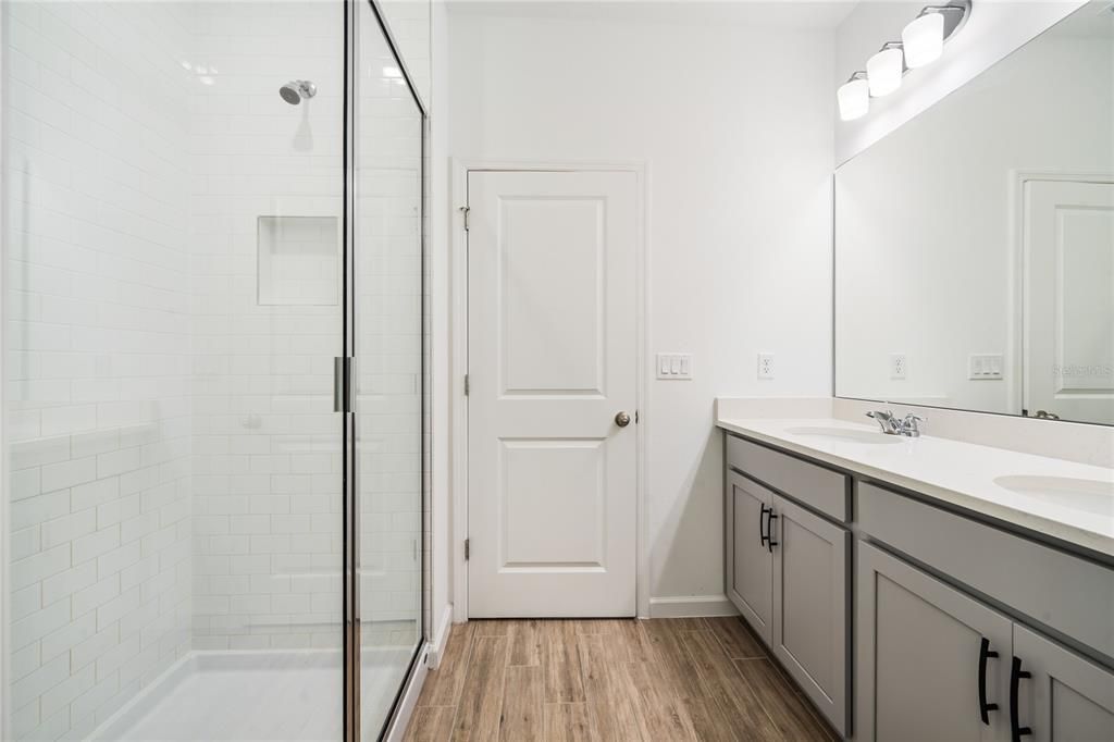 待售: $349,900 (3 贝兹, 2 浴室, 1724 平方英尺)