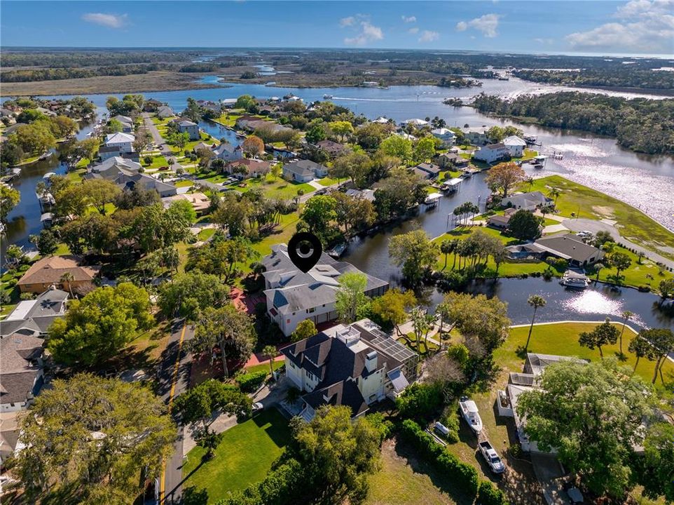 待售: $2,275,000 (5 贝兹, 3 浴室, 6098 平方英尺)