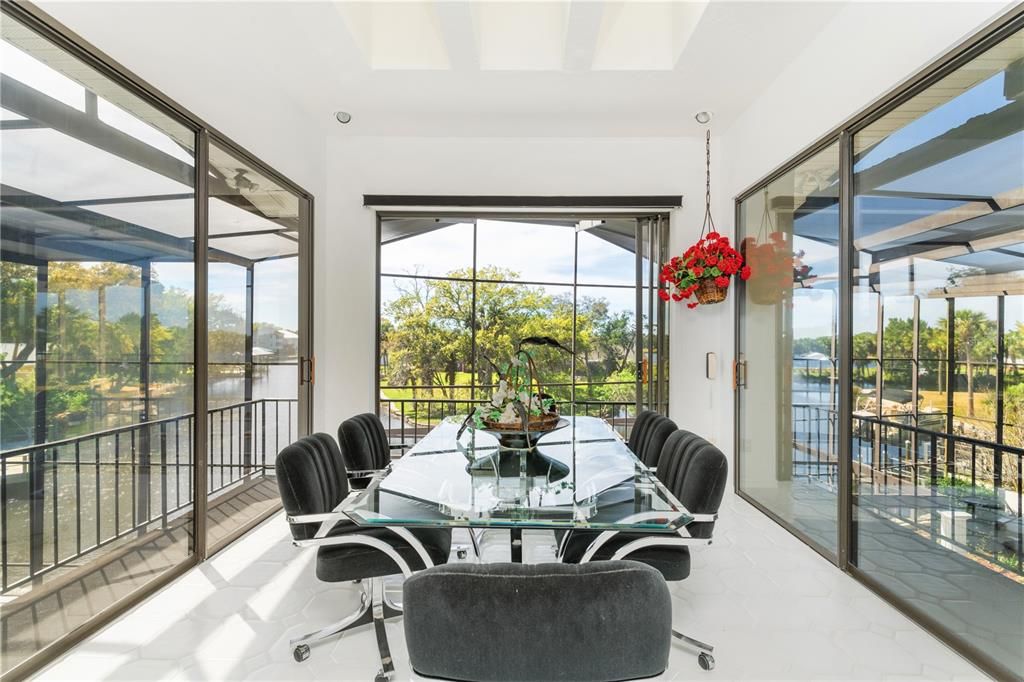 待售: $2,275,000 (5 贝兹, 3 浴室, 6098 平方英尺)