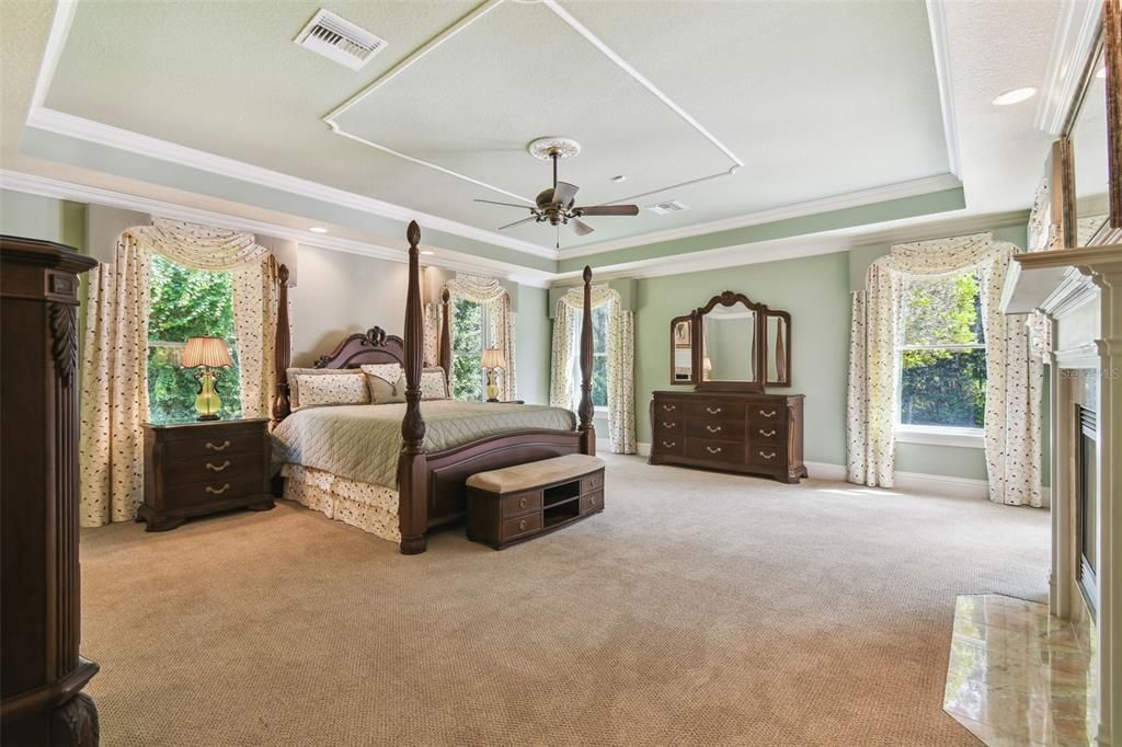 En Venta: $2,400,000 (5 camas, 3 baños, 6140 Pies cuadrados)