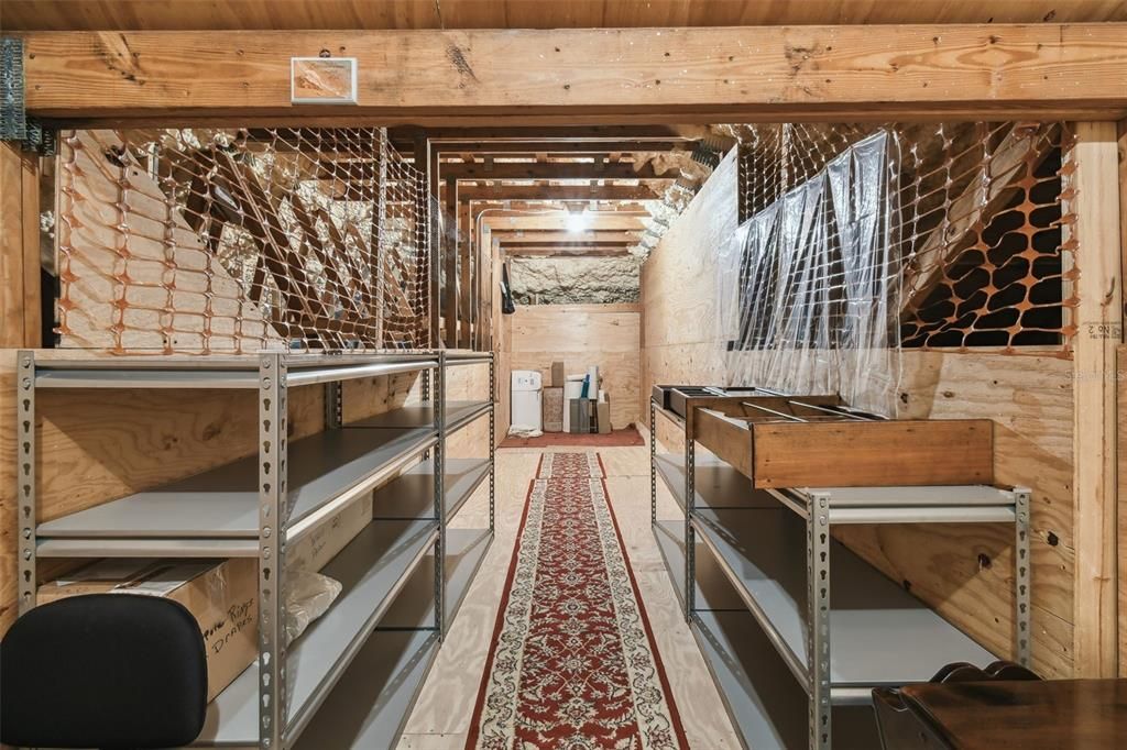 En Venta: $2,400,000 (5 camas, 3 baños, 6140 Pies cuadrados)