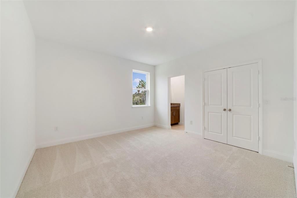 Active With Contract: $655,990 (5 beds, 3 baths, 3180 Square Feet)