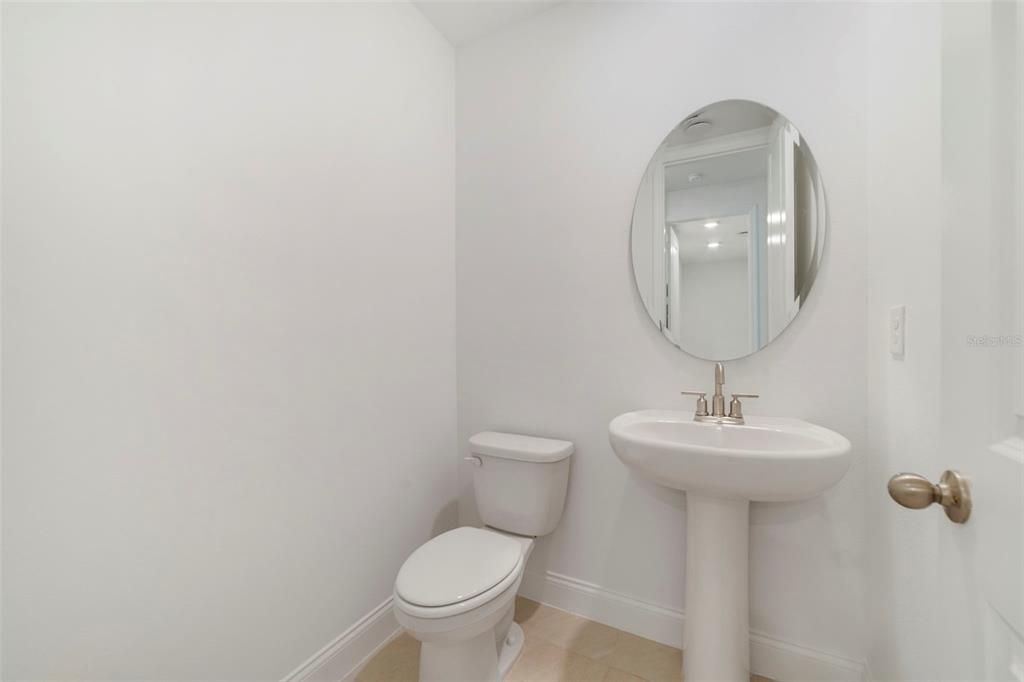 Active With Contract: $655,990 (5 beds, 3 baths, 3180 Square Feet)