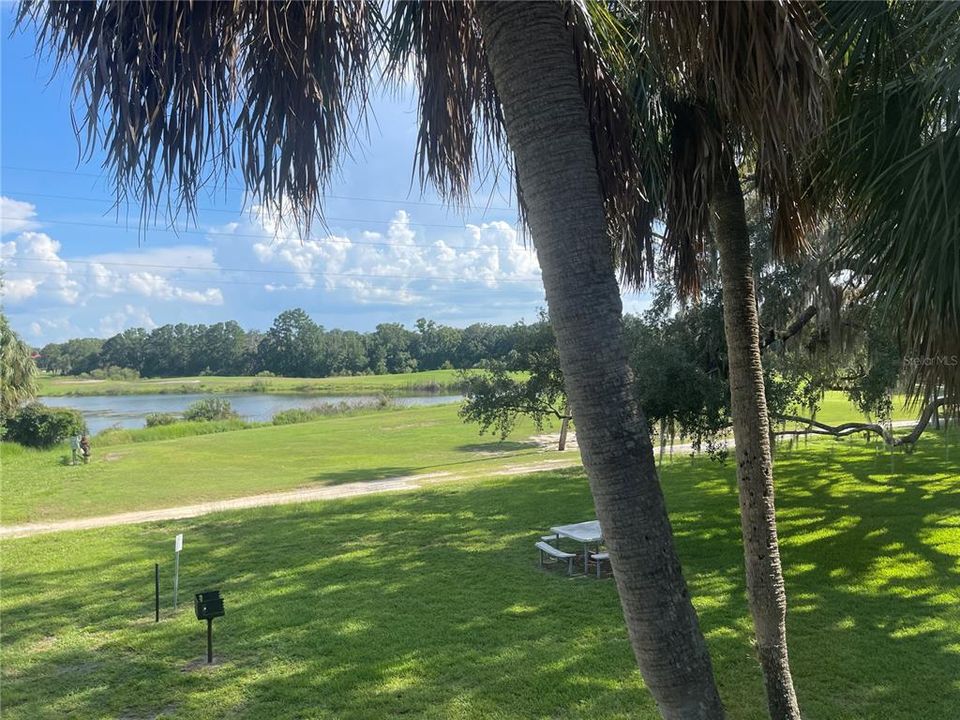 For Sale: $99,000 (1 beds, 1 baths, 756 Square Feet)