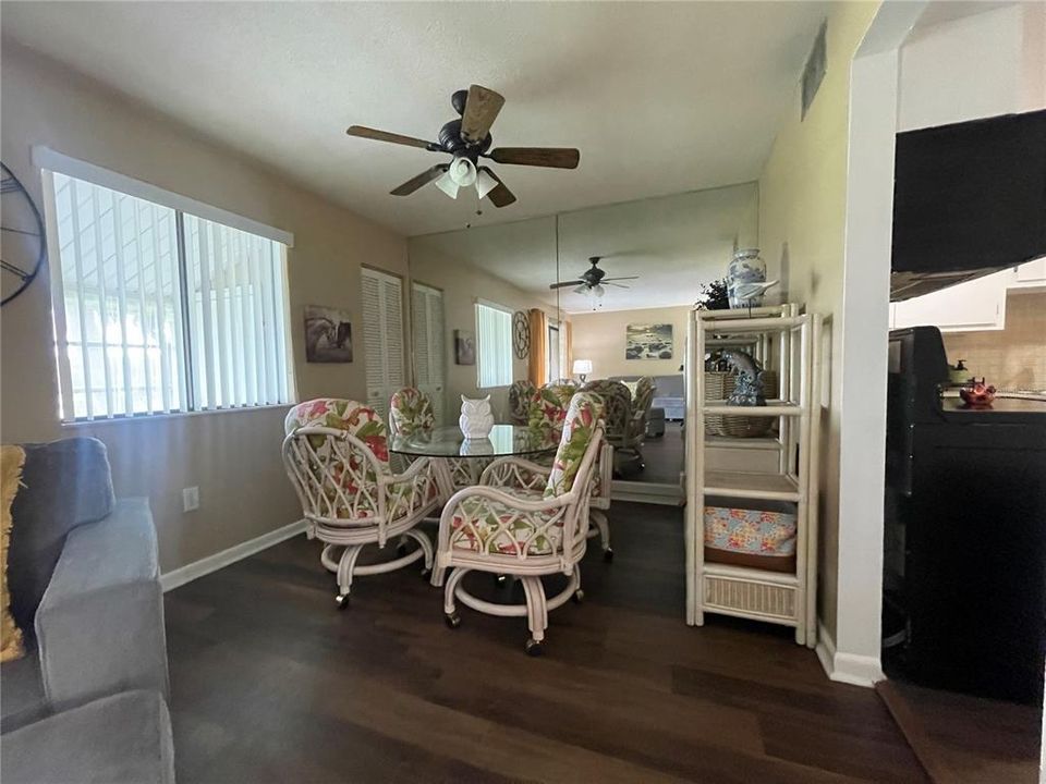 For Sale: $99,000 (1 beds, 1 baths, 756 Square Feet)