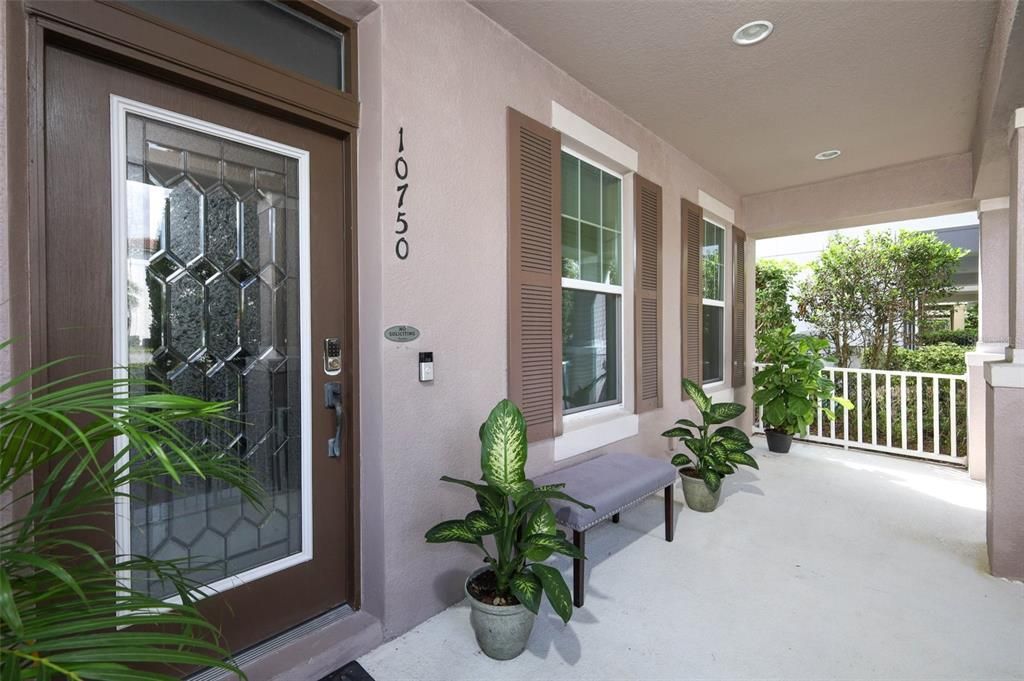 Под контрактом: $500,000 (3 спален, 2 ванн, 1826 Квадратных фут)