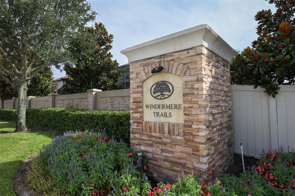 Под контрактом: $500,000 (3 спален, 2 ванн, 1826 Квадратных фут)