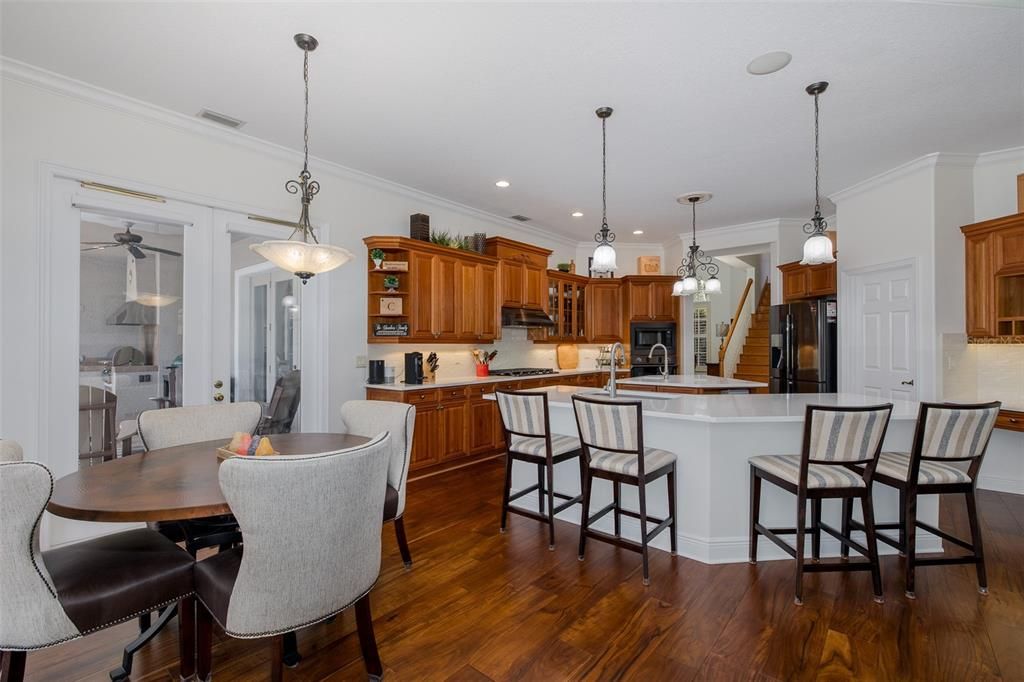 Active With Contract: $1,275,000 (5 beds, 4 baths, 3967 Square Feet)