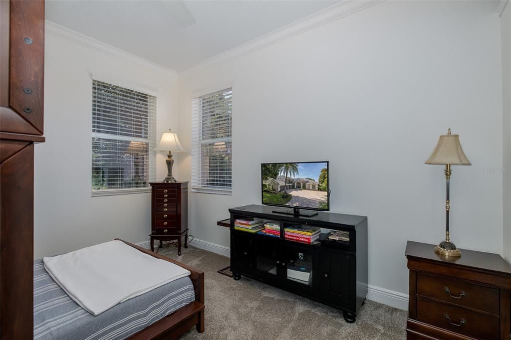 Active With Contract: $1,275,000 (5 beds, 4 baths, 3967 Square Feet)